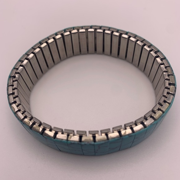 Turquoise Metal Stretch Bracelet - Picture 2 of 3